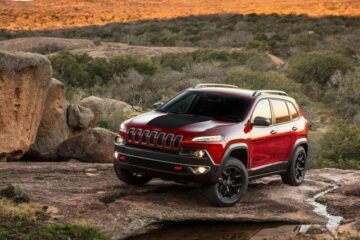 Noul Jeep Cherokee promite un consum redus cu 45%