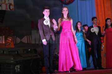 „Tradițional vs. Modern”, tema Balului Bobocilor de la Colegiul Economic „Dimitrie Cantemir”