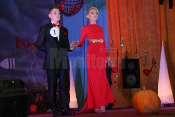 „Tradițional vs. Modern”, tema Balului Bobocilor de la Colegiul Economic „Dimitrie Cantemir”