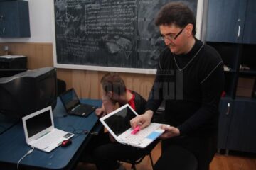 Școala Gimnazială Nr. 1 Suceava a câștigat echipamente IT în cadrul campaniei „Profi te premiază”