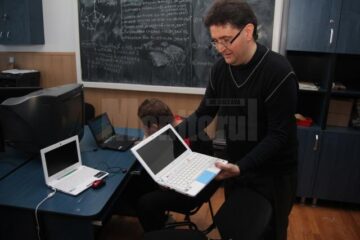 Silviu Suliță - Sunt premii consistente de care a beneficiat școala noastră