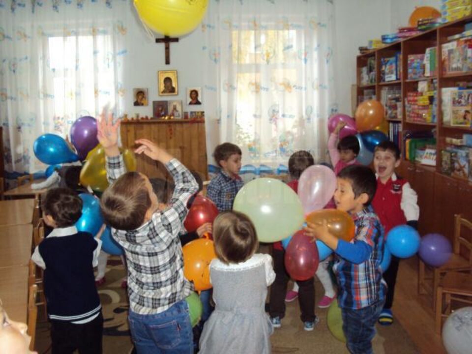 Ziua Grădiniței cu Program Normal “Lizuca” din Fălticeni