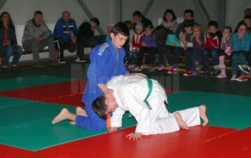 Practicanții de judo au făcut și o mică demonstrație la Fălticeni