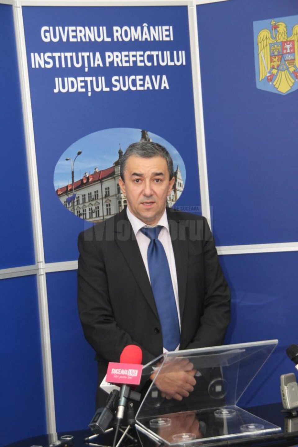 Sinescu apelează la instanță pentru a-l determina pe primarul din Slatina să aloce bani pentru o școală Sinescu apelează la instanță pentru a-l determina pe primarul din Slatina să aloce bani pentru o școală
