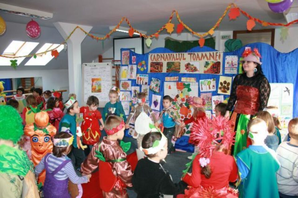 ,,Carnavalul toamnei’’