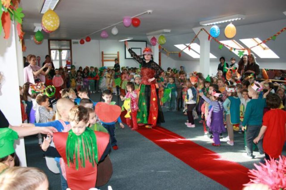 ,,Carnavalul toamnei’’