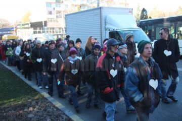 Sute de persoane au participat ieri la Marșul „Pledoarie pentru demnitate”