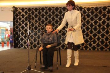 Spectacolul ,,Deschide ochii, deschide inima!” s-a desfășurat la Iulius Mall