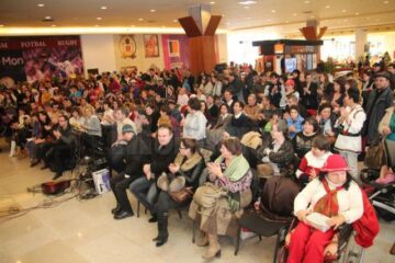Spectacolul ,,Deschide ochii, deschide inima!” s-a desfășurat la Iulius Mall