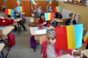 Lecții de patriotism la Școala „Al.I. Cuza” din Fălticeni