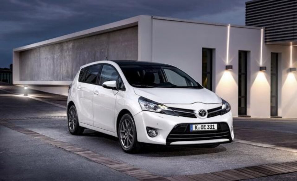 Toyota Verso va primi un motor diesel BMW