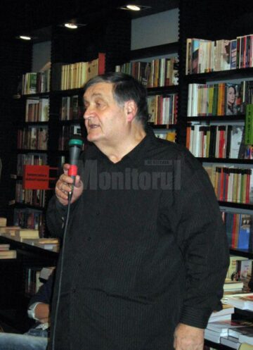 „Convorbiri cu Alex Ștefănescu”, la Librăria Cărturești
