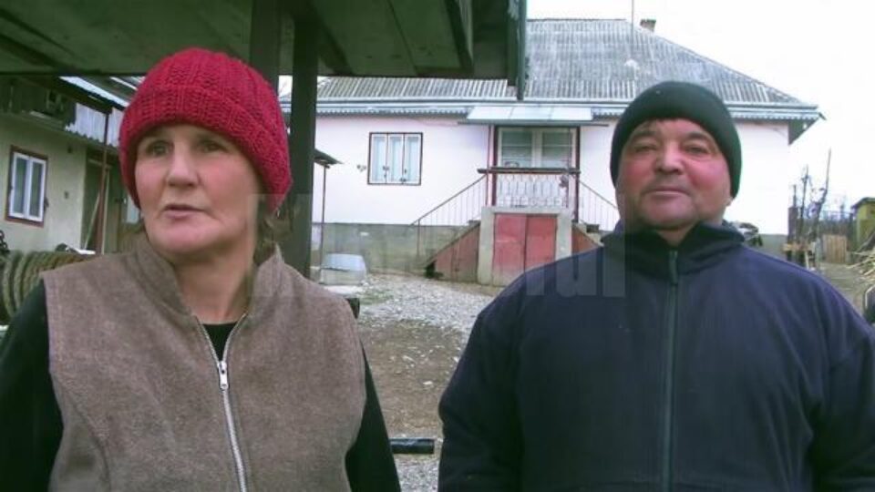 Părinții băiatului spun că relația dintre Ionuț și minoră se derula de mai bine de un an de zile, cu „binecuvântarea” tatălui și a mamei fetei Părinții băiatului spun că relația dintre Ionuț și minoră se derula de mai bine de un an de zile, cu „binecuvântarea” tatălui și a mamei fetei