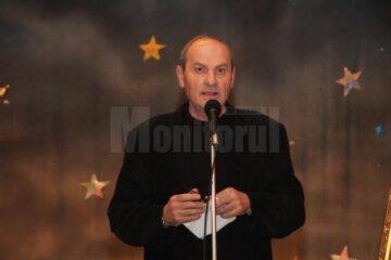 Profesorul Marian Palade la lansarea cărții „Un veac de muzică corală în Țara de Sus“