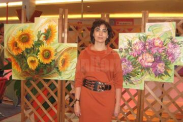 Expoziția de pictură „Armonii cromatice” a artistei plastice Cristina Hreamătă-Macoveiciuc