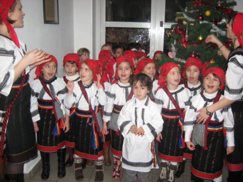 Suntem țara colindelor