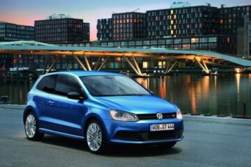 Volkswagen adoptă sisteme și tehnologii noi pe Polo Blue GT