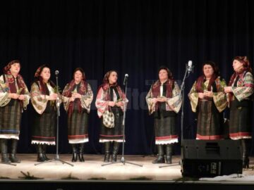 Concert de colinde și obiceiuri de iarnă sub titlul „Să ne amintim... de Crăciun”, la USV