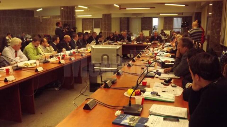 Aleșii locali au respins cererea Termica de majorare cu 62% a tarifului de transport și distribuție a energiei termice