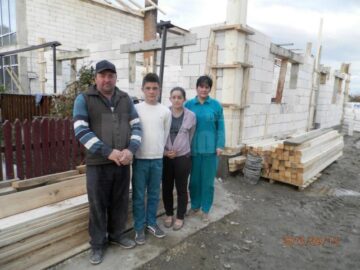 Membri celor două familii