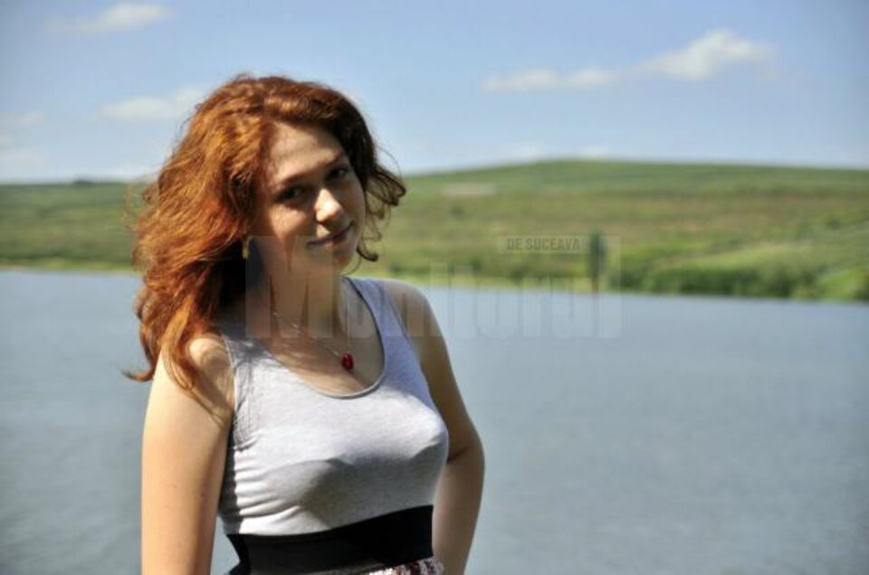 Iustina Crăciun, la 15 ani a fost numită Cetățean de Onoare al municipiului Fălticeni