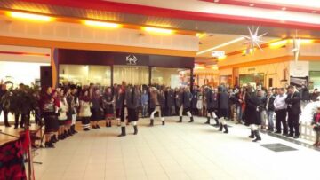 Târg de Crăciun și frumoase spectacole de tradiții de iarnă, la Shopping City Suceava