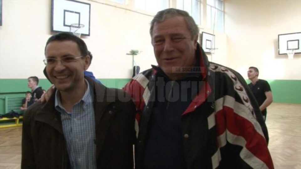Judecătorul Marcel Nechita și fostul diriginte din liceu, Viorel Totoescu