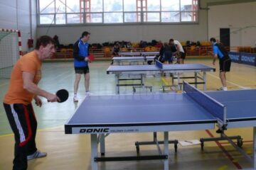 Turneul de tenis de la Fălticeni a adunat pestte 80 de sportivi