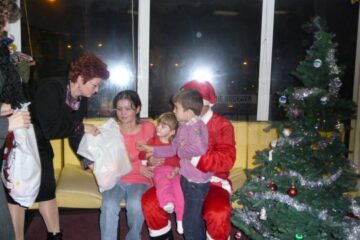 Daruri pentru copiii Asociației ASPA, din partea PSD Suceava