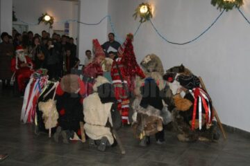 ,,Tradiții și obiceiuri de iarnă”, la Colegiul Tehnic ,,Samuil Isopescu”