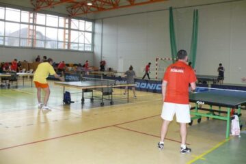 Turneul de tenis de la Fălticeni a adunat pestte 80 de sportivi