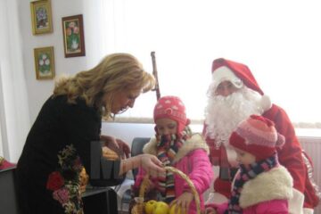 Sanda-Maria Ardeleanu a primit colindători la biroul său parlamentar din cartierul Ițcani