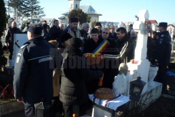 Comemorarea eroilor Revoluției, la Fălticeni