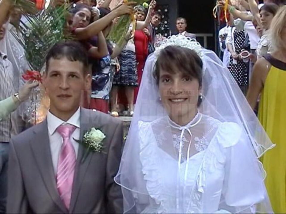 Viorel și Mariana, familia Olaru