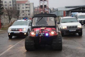Autospeciala șenilată, în dotarea ISU Suceava