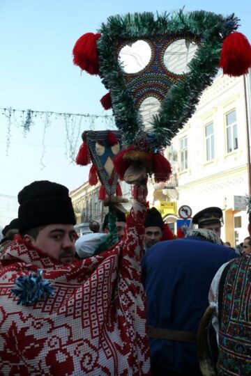 A XVII-a ediție a Festivalului Național de Datini și Obiceiuri de Iarnă „Porniți Plugul, Feți Frumoși!”