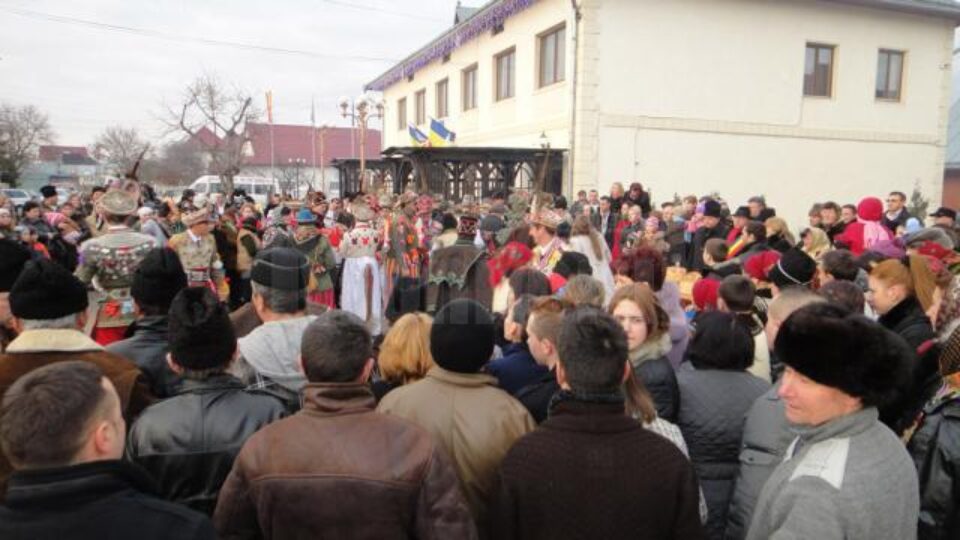Festivalul datinilor și obiceiurilor de Anul Nou, la Burla