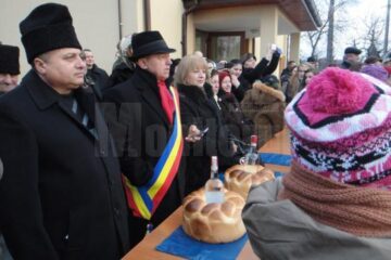 Festivalul datinilor și obiceiurilor de Anul Nou, la Burla