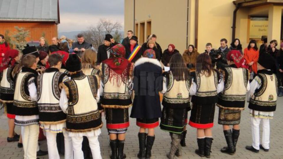 Festivalul datinilor și obiceiurilor de Anul Nou, la Burla