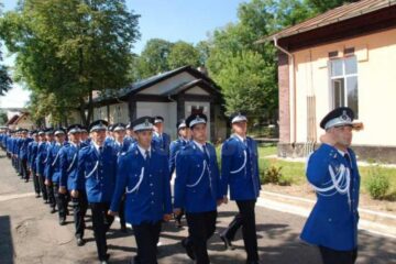 Elevi ai Școlii Militare de Subofițeri Jandarmi Fălticeni