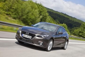 Noua Mazda3 este nominalizată la titlul ”Mașina Anului 2014”