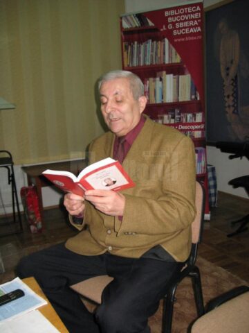 Poetul Ion Cozmei, coordonatorul Cenaclului literar Mihail Iordache