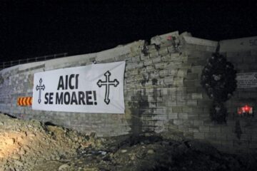 Prezență numeroasă la protestul de la “Zidul Morții”