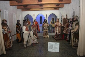 „Sala Tronului”, cea mai vizitată expoziție de la Muzeul Bucovinei, va fi mutată la Iulius Mall