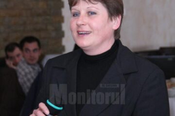 Colegii nu au uitat-o pe Lilioara Grămadă
