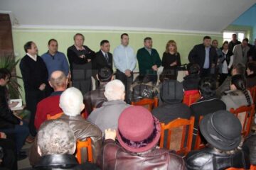 Întâlnire a locuitorilor din Ițcani cu democrat-liberalii suceveni
