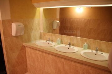 “Padrino Lounge”, transformarea uluitoare a foaierului mare al Casei de Cultură