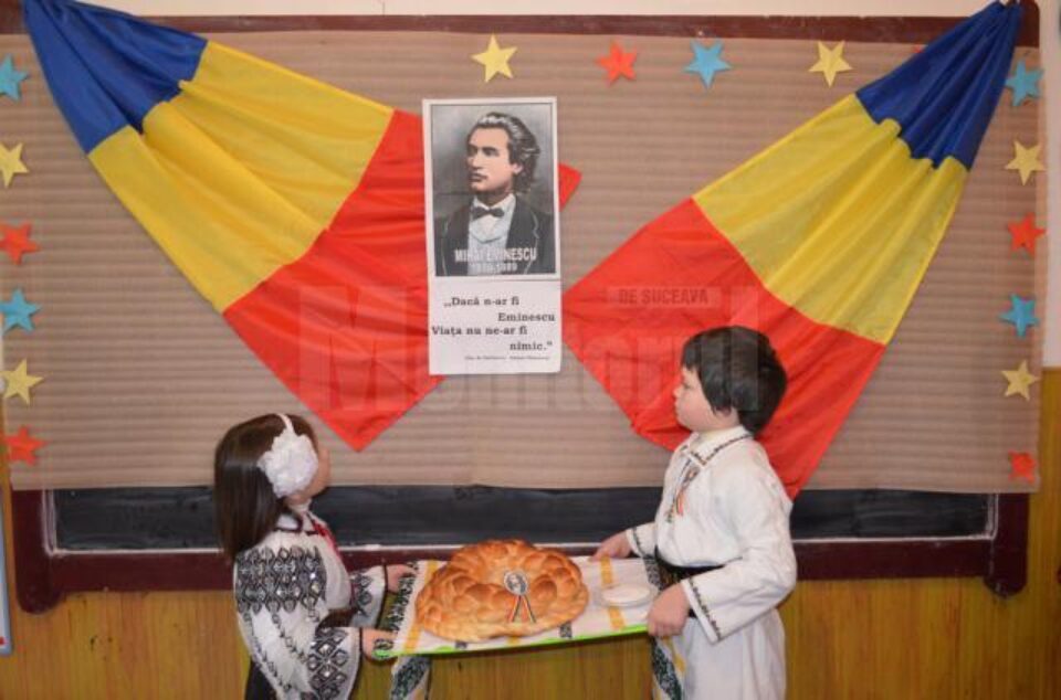 “Dor de Eminescu”, activitatea realizată de elevii și profesorii școlii din Călinești-Enache “Dor de Eminescu”, activitatea realizată de elevii și profesorii școlii din Călinești-Enache