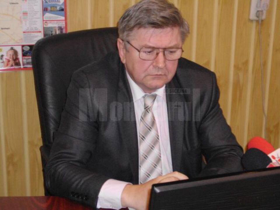 Comisarul- șef al Comisariatului Județean pentru Protecția Consumatorilor Suceava, Vasile Latiș Comisarul- șef al Comisariatului Județean pentru Protecția Consumatorilor Suceava, Vasile Latiș