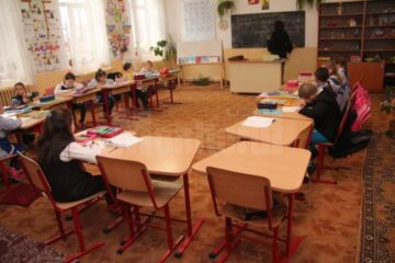 Clasa în care ar fi trebuit să fie unul dintre copiii Olenici